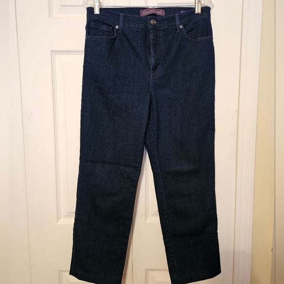 #090 Gloria Vanderbilt " Amanda" Dark Wash Straight Leg Jeans - Picture 2 of 7